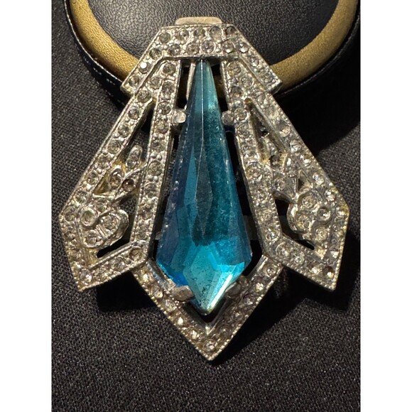 WMCN Signed Metal Caster Association 1928 Shoe Clips and Scarf Clip - Picture 2 of 11